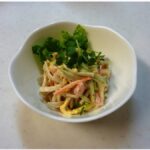 もちむぎ麺のバチサラダ
