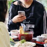 神戸医療未来大学の学生が、福崎町特産品「もち麦」をSNSでPR