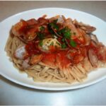 もちむぎパスタでボンゴレ・ロッソ
